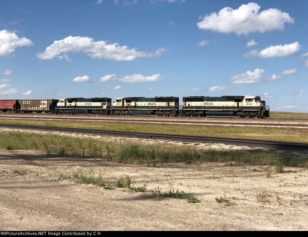 BNSF 9658/9621/9709